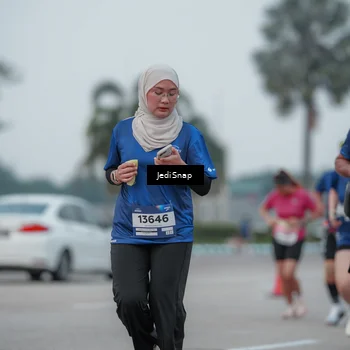 Runner Photo 7550468