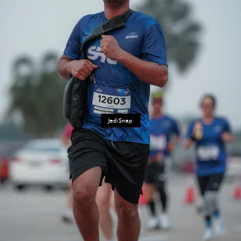 Runner Photo 7550474