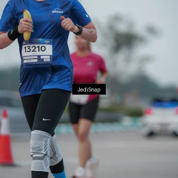 Runner Photo 7550482