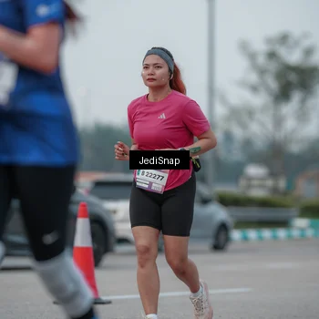 Runner Photo 7550492