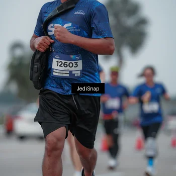 Runner Photo 7550494
