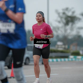 Runner Photo 7550495