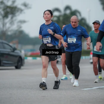 Runner Photo 7550501