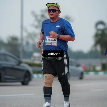 Runner Photo 7550505