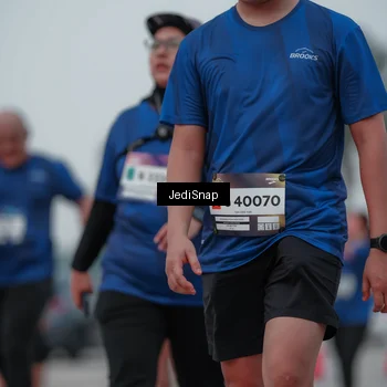 Runner Photo 7550507