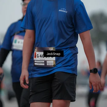 Runner Photo 7550511