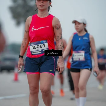Runner Photo 7550517