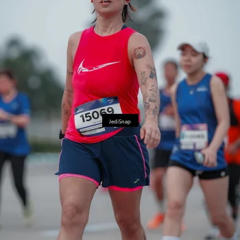 Runner Photo 7550520