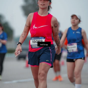 Runner Photo 7550522