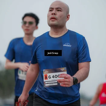 Runner Photo 7550523