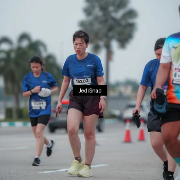 Runner Photo 7550533