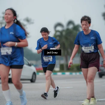 Runner Photo 7550536