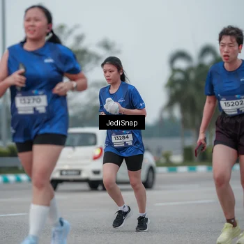 Runner Photo 7550539
