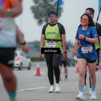 Runner Photo 7550545