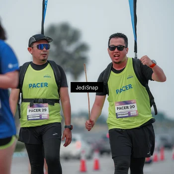 Runner Photo 7550549