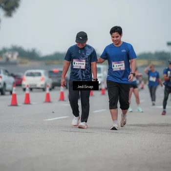 Runner Photo 7550563