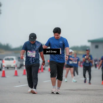 Runner Photo 7550569