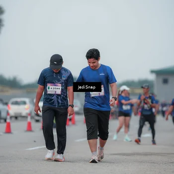 Runner Photo 7550570