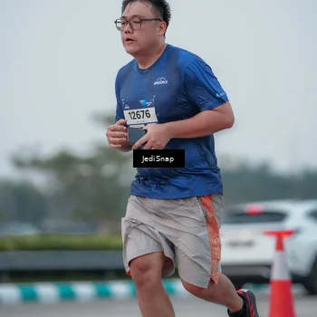 Runner Photo 7550580