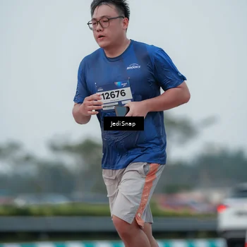 Runner Photo 7550581