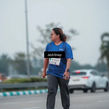 Runner Photo 7550588