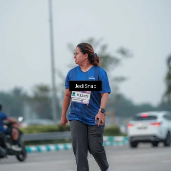 Runner Photo 7550589