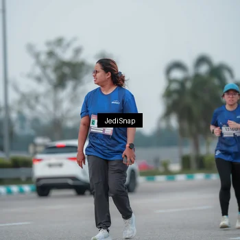 Runner Photo 7550593