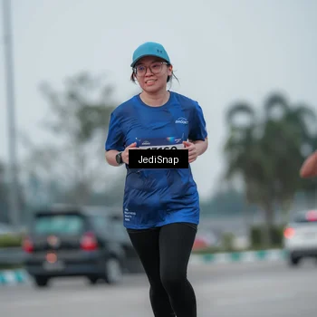 Runner Photo 7550597