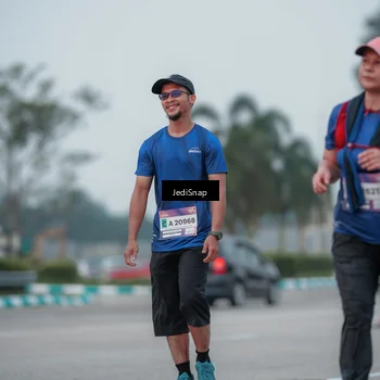 Runner Photo 7550605