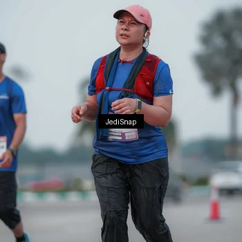 Runner Photo 7550609