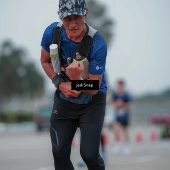 Runner Photo 7550622