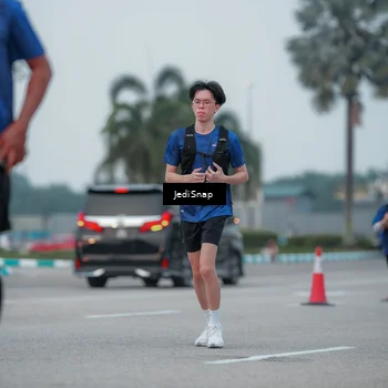 Runner Photo 7550633