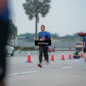 Runner Photo 7550646