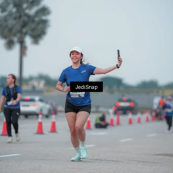 Runner Photo 7550654