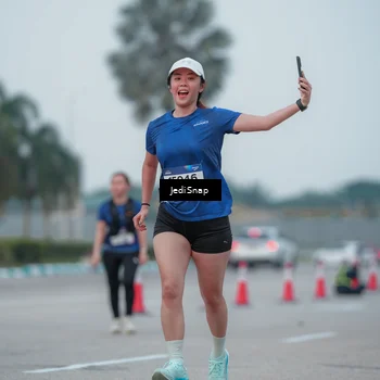 Runner Photo 7550664