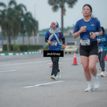 Runner Photo 7550695