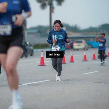 Runner Photo 7550701