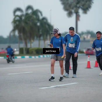 Runner Photo 7550714