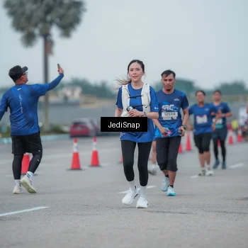 Runner Photo 7550723
