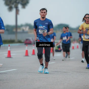 Runner Photo 7550734