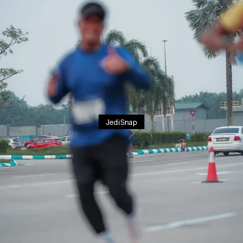Runner Photo 7550750