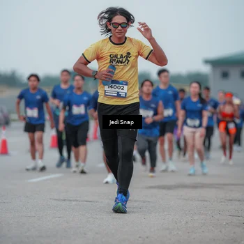 Runner Photo 7550752