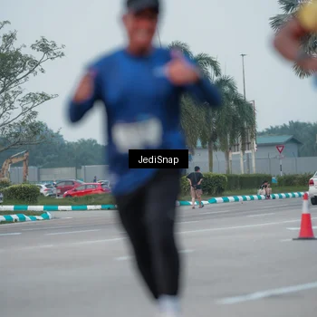 Runner Photo 7550753