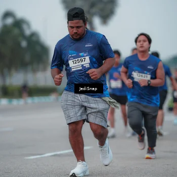 Runner Photo 7550754