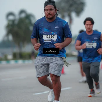 Runner Photo 7550758