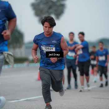 Runner Photo 7550760