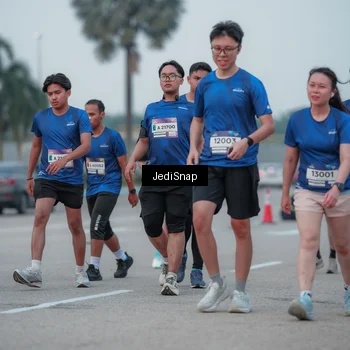 Runner Photo 7550777