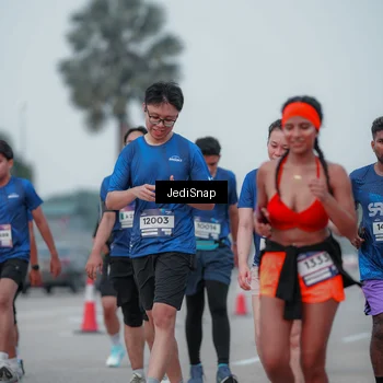 Runner Photo 7550778