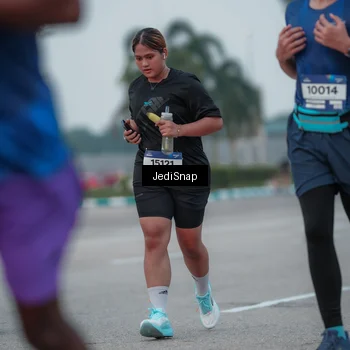 Runner Photo 7550787