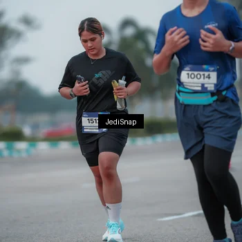 Runner Photo 7550793